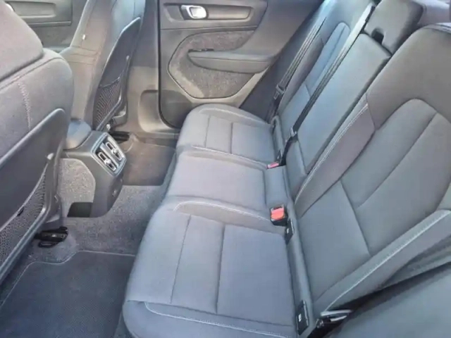 Volvo C40 recharge 231ch start — photo 18
