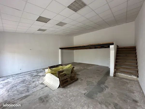 Local commercial 70 m² Montauroux