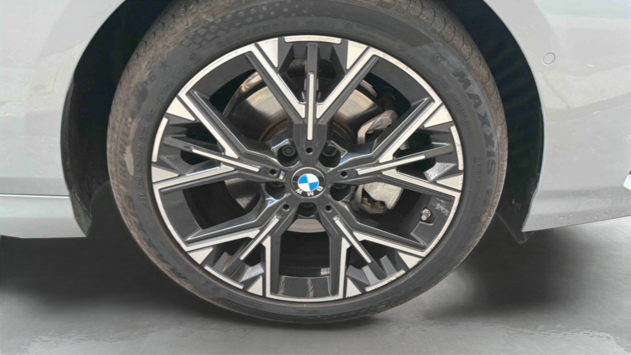 BMW 120d 163 ch DKG7 — photo 14
