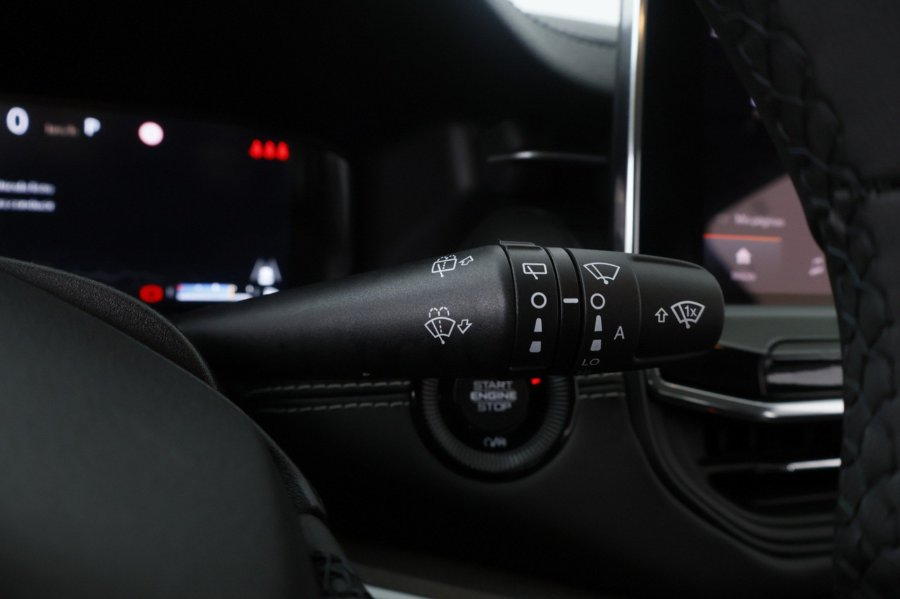 Jeep Compass — photo 19