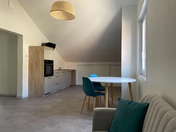 LOCATION : appartement T2 40 m² meublé à Ambérieu-en-Bug