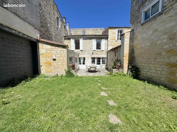 Maison 7 Pièces - Jardin & Dépendance - Chartrons