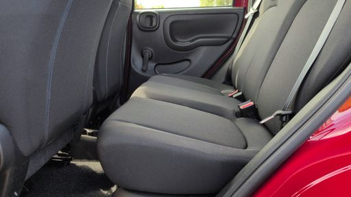 Fiat Panda 1.0 BSG Hybrid 65 - Icone – 2026 – 30 km – Hybride essence – Boîte Manuelle — photo 6