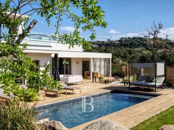 Porto-Vecchio, Arasu, Villa plage à pied, 4 chambres, piscine, d