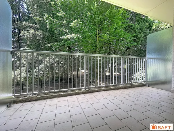 Studio avec balcon - Tout à pied !
