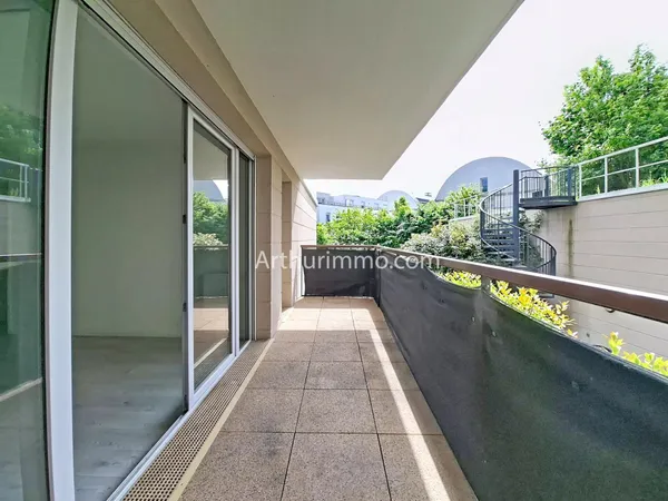 APPARTEMENT F4 PROCHE CENTRE VILLE