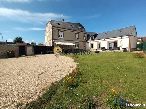 Immeuble 19 pièces 337 m²