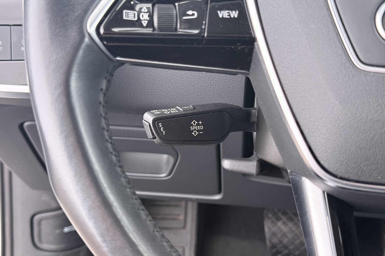 Audi A6 Avant — photo 24