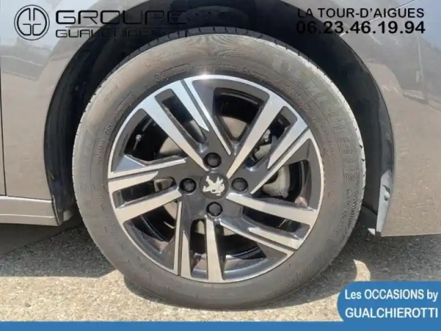 Peugeot 208 1.2 puretech 100ch s&amp;s style — photo 12