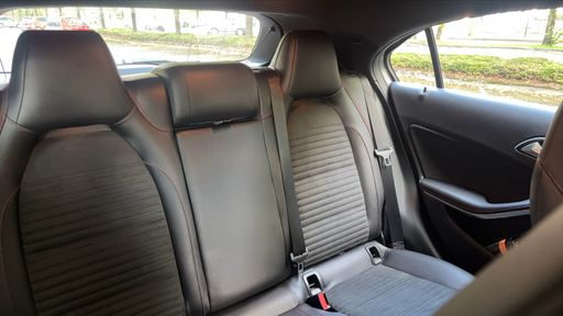 Mercedes Classe A 1.5 160 90 - Fascination – 2016 – 137279 km – Diesel – Boîte Manuelle — photo 31