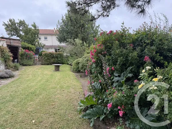 Maison 7 pièces 121 m²