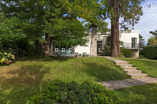 Maison 8 pièces 182 m²