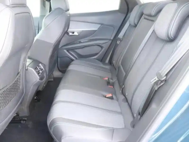 Peugeot 3008 1.2 puretech 130ch s&amp;s allure pack — photo 10