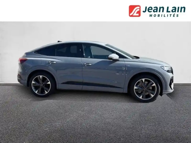 Audi Q4 E-Tron sportback 45 285 ch 82 kwh — photo 32