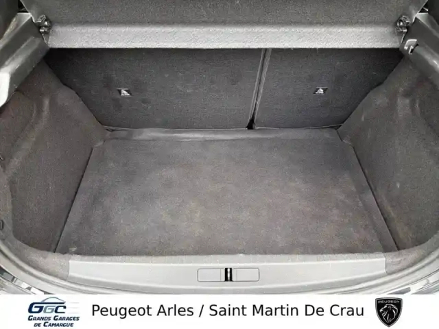 Peugeot 208 puretech 100 s&amp;s bvm6 — photo 6