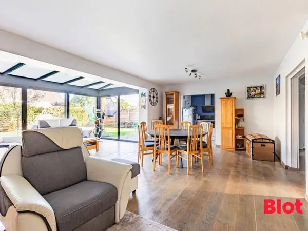 A VENDRE - SAINT HERBLAIN- MAISON T6/ 5CH avec VERANDA/JARDIN