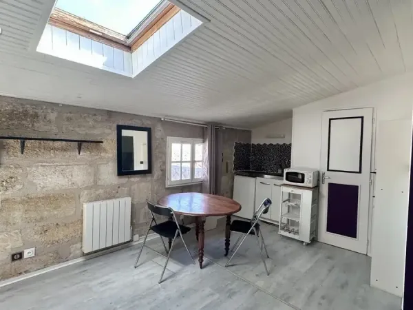 Studio à vendre 24m² BORDEAUX (33)