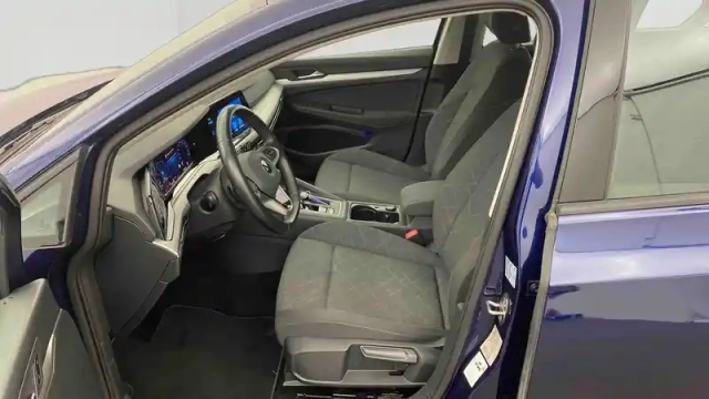 Volkswagen Golf 1.5 etsi opf 150 dsg7 — photo 14