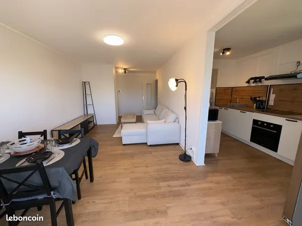T3 meuble entièrement rénové