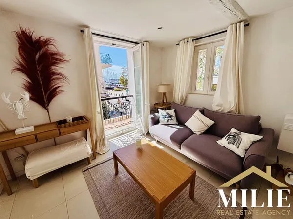 Magnifique appartement pépite sur le port de Bandol