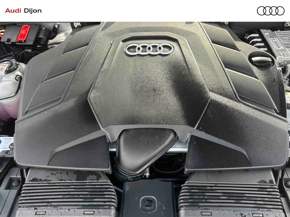 Audi Q8 55 TFSI e 394 Tiptronic 8 quattro — photo 22