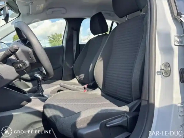 Peugeot 208 1.2 puretech 100ch s&amp;s active — photo 9
