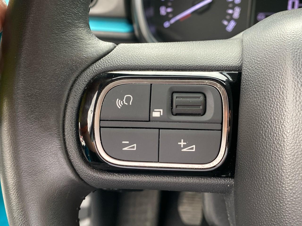Citroën C3 1.2 puretech 83ch s&s shine pack 123g — photo 18