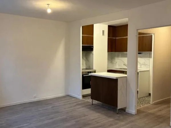 Parking 56 m²
