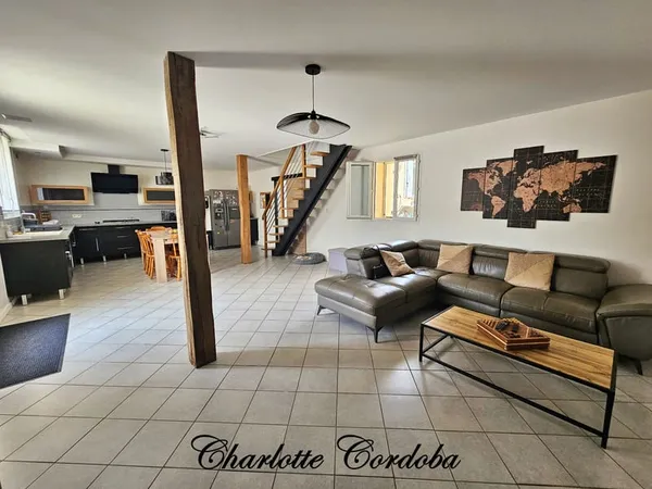 FEUGAROLLES : Maison de village de 115 m² avec jardin et terrasse - 3 chambres