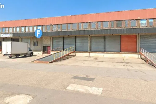 LOCAL D'ACTIVITE 751 m² ENNERY