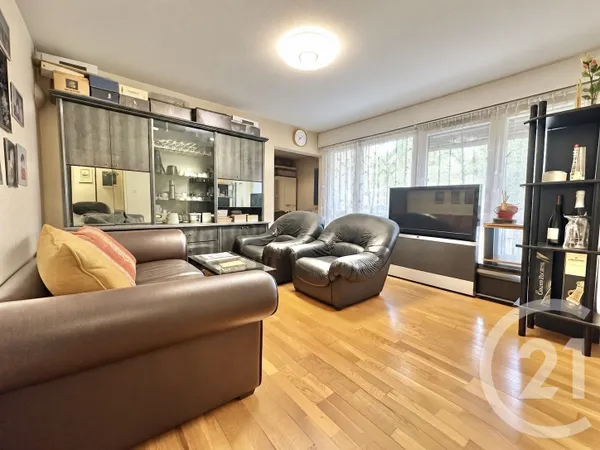 Appartement 4 pièces 79 m²