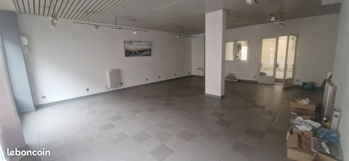 Photo 2