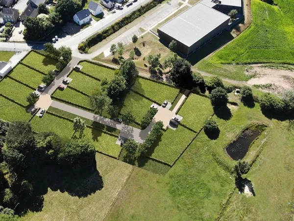 Terrain en lotissement 344 m²