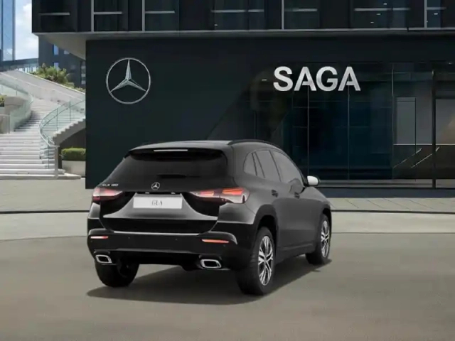 Mercedes Gla 180 progressive line — photo 22