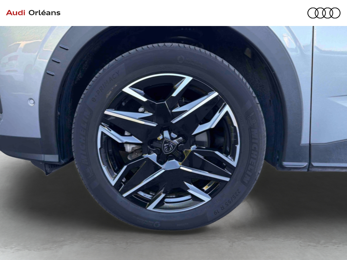 Peugeot 3008 Hybrid 136 e-DCS6 — photo 16