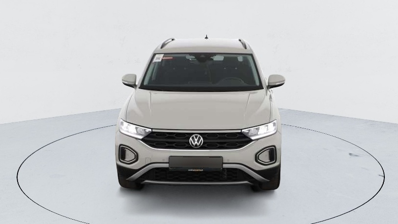 Volkswagen T-Roc — photo 11