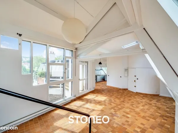Appartement 7 pièces 155 m²
