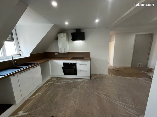 Centre de Audincourt - T3 avec cuisine équipée ouverte