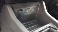 Renault Clio 1.5 Blue dCi 100ch Evolution - 24 — photo 18