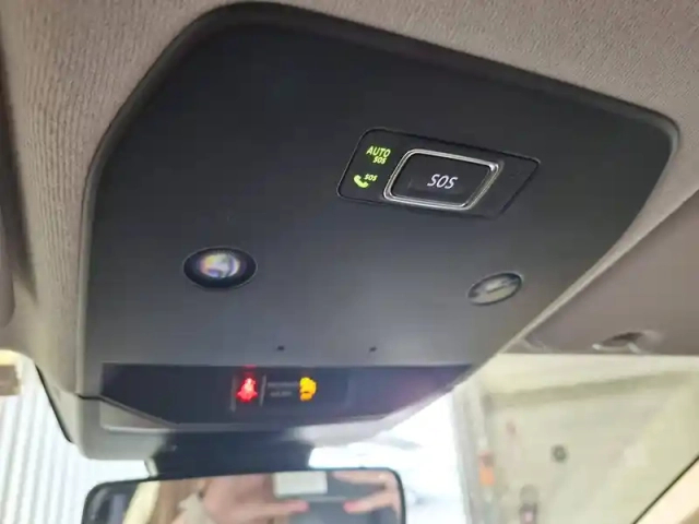 Renault Megane e-tech ev60 130ch optimum charge — photo 48