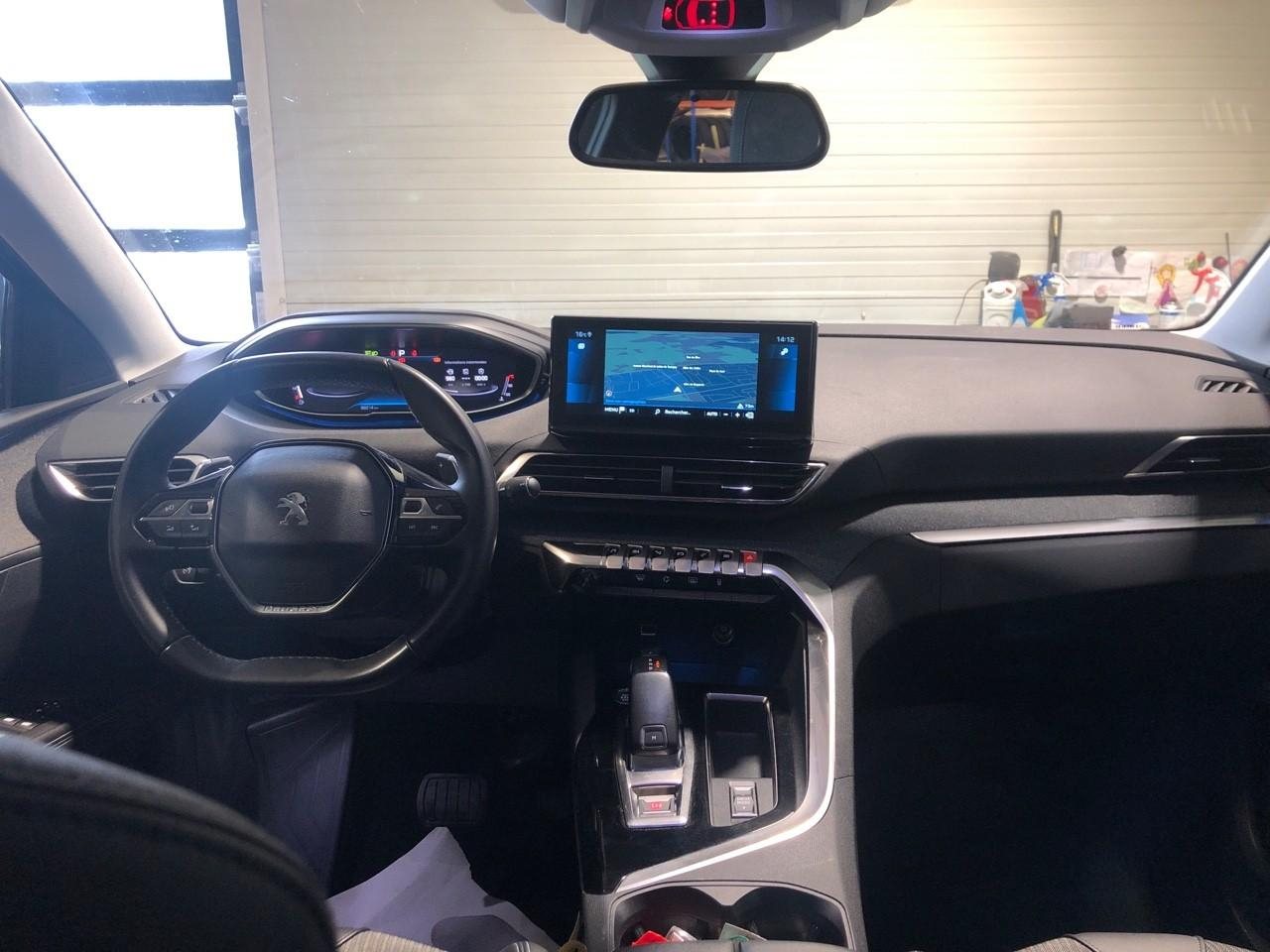 Peugeot 3008 bluehdi 130ch s&s eat8 allure pack — photo 8