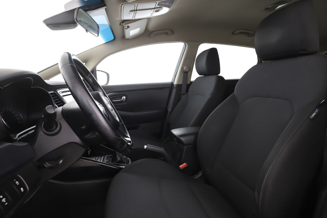 Kia Carens 1.7 CRDi ISG UEFA Euro 2016 — photo 9
