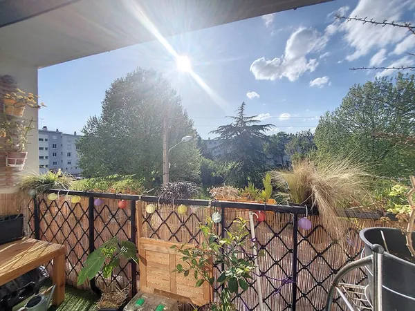 Appartement T3 de 65m² Mérignac centre + CAVE