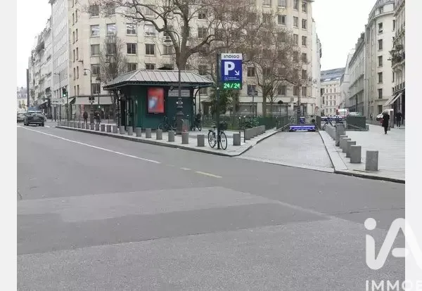 Parking 12 m²