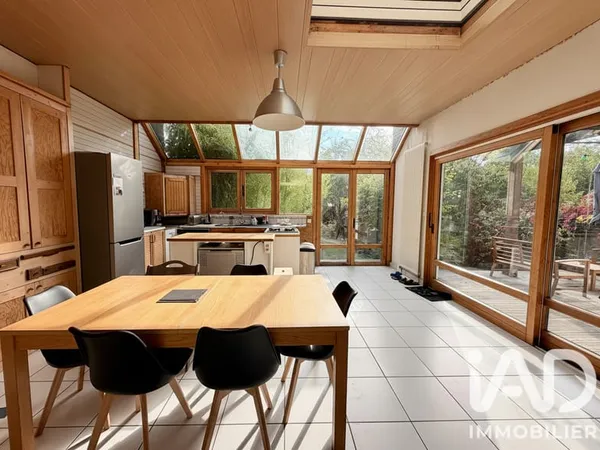 Maison 7 pièces 153 m²