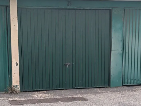 à vendre - garage