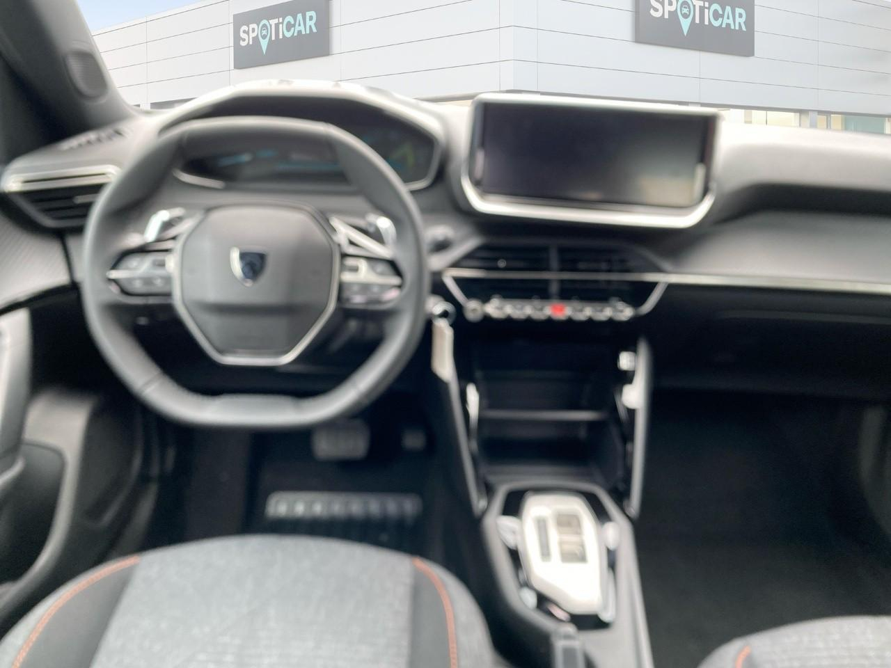 Peugeot 2008 1.2 hybrid 145ch style e-dcs6 — photo 8