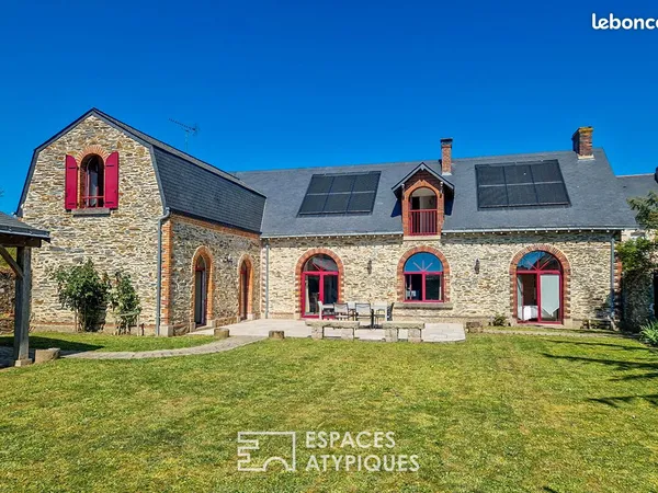 Maison 10 pièces 223 m²