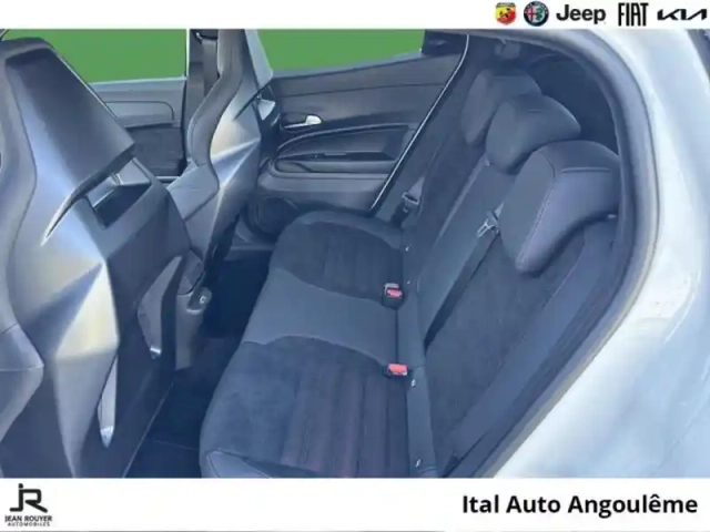 Alfa Romeo Junior elettrica 280ch veloce — photo 10