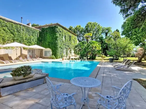 Propriété 15 pièces 770 m²